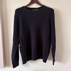 Navy blue tahari sweater